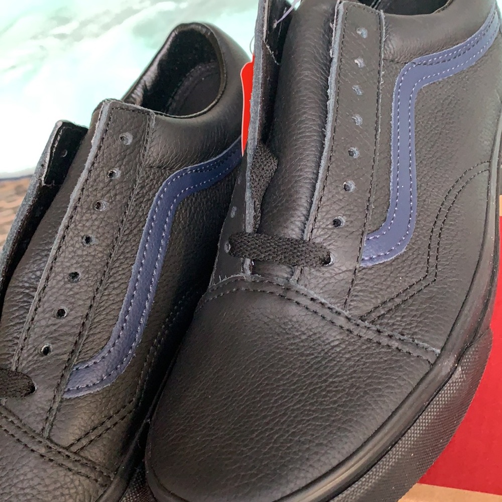 VANS OLD SKOOL LEATHER POP BLACK/DRESS BLUES WMNS - Picture 11 of 14